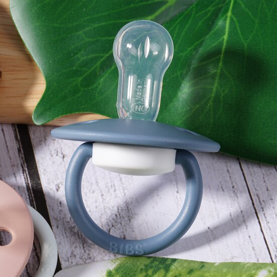 BIBS 빕스 디럭스 실리콘 노리개 젖꼭지 + 보관 케이스 3팩