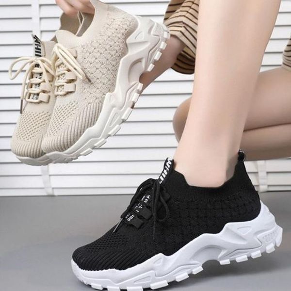 셀러허브(하프클럽) [하프클럽/셀러허브_여성트랜드패션]ONM 도심형 여성 키높이 발편한 운동화 어글리 뉴트로