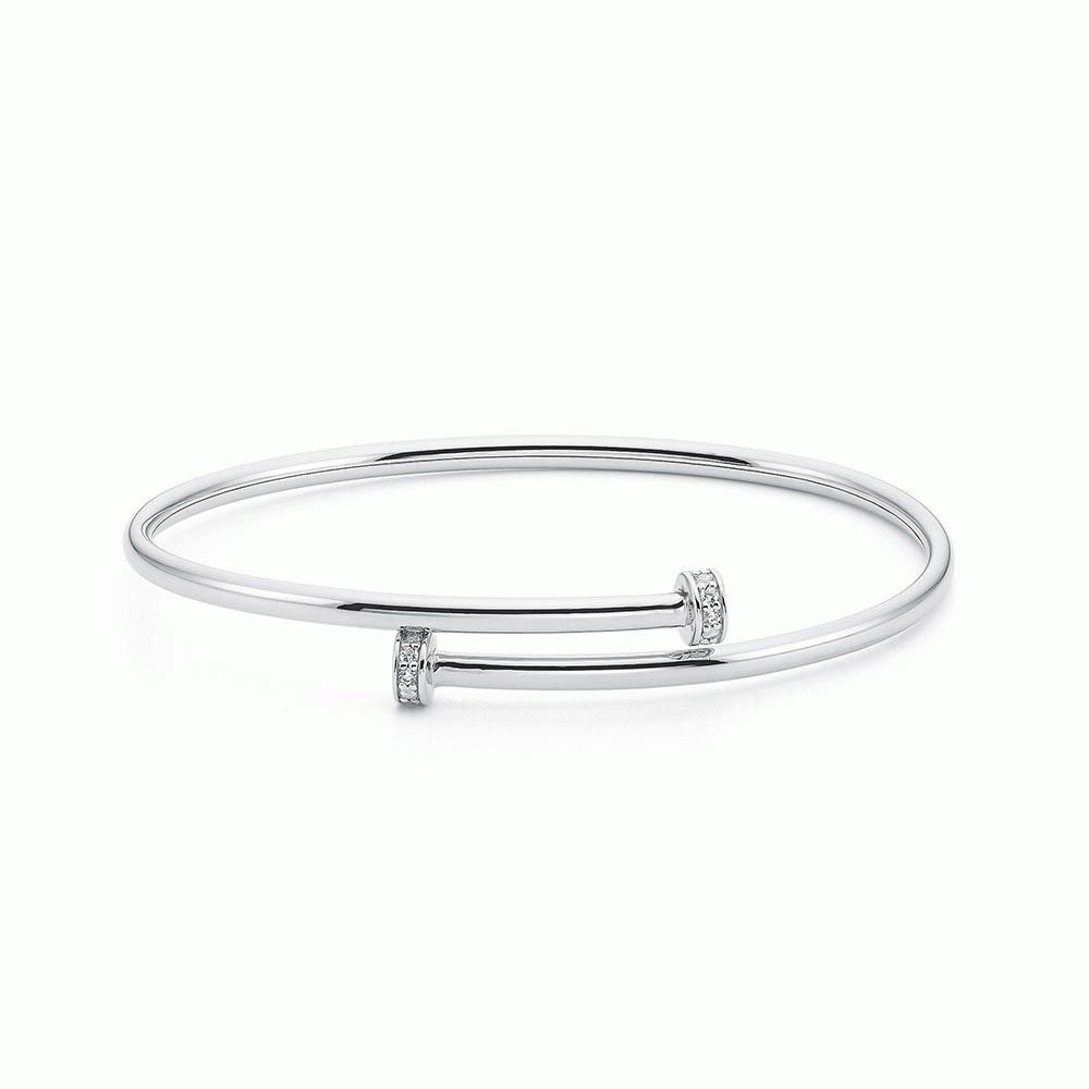 로이드(엔터) 오늘출발실버 925 에센셜 페기 크로스 뱅글 L_LBS26106SSG