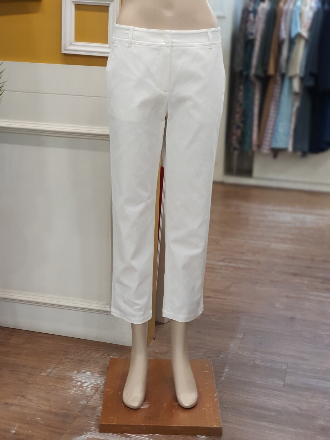 비씨비쥐 [BCBG]BCBG 루시엔 스판 면바지 B4B3P372