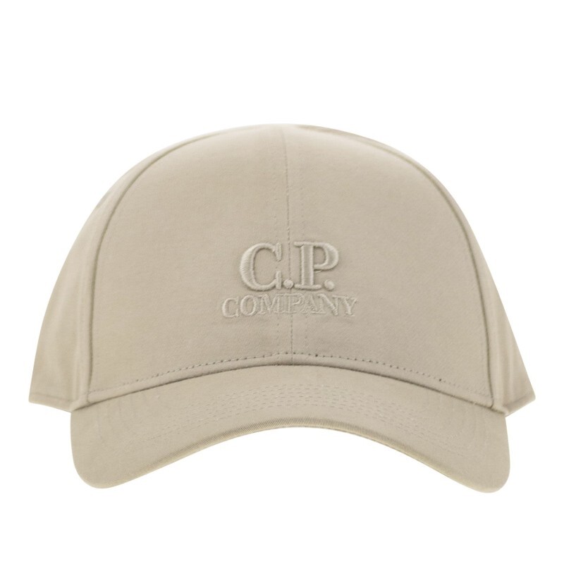 CP컴퍼니 CP컴퍼니 커브드 비저 자수 로고 베이스볼 캡 18CMAC282A 327