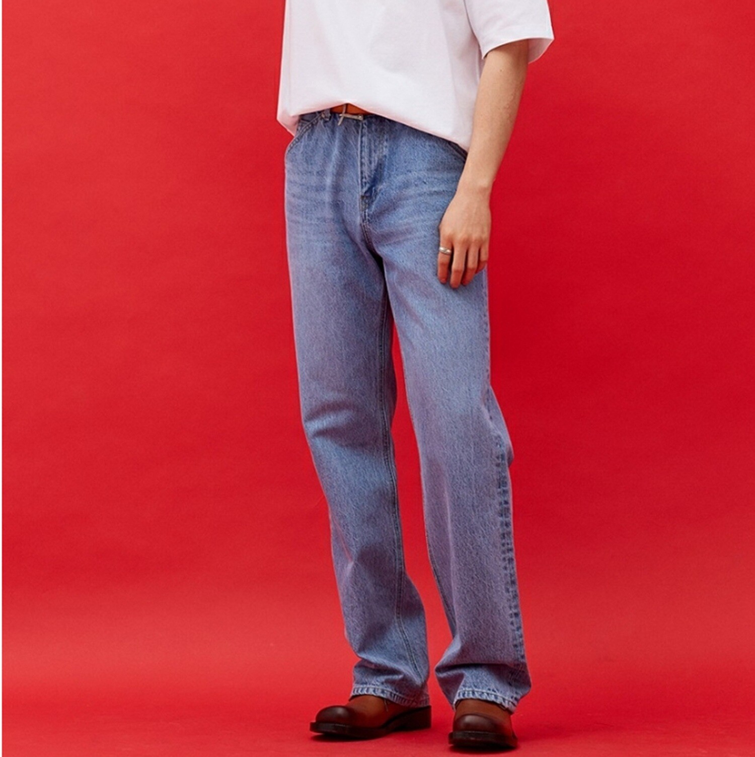 상세참조 플랙진 남성 플랙 X 깡스타일리스트 스티즈 K49 연청 데님 팬츠 (PJTT5SZK495)