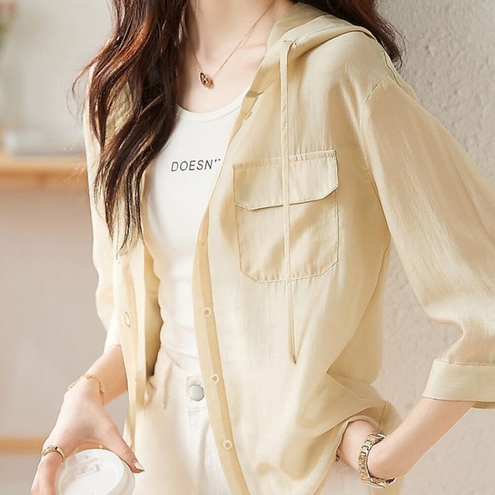 허그허그 허그허그 / 하니비 후드 블라우스