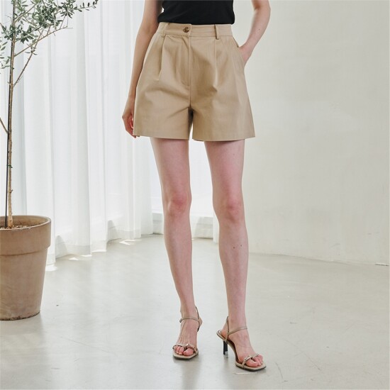 [누브][정상가 78000원][누브] Two Tuck Cotton Short Pants - Beige