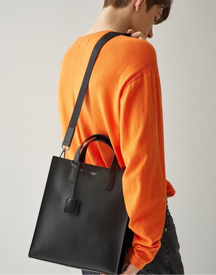 헤지스 가방 (헤지스/쇼핑백동봉)HJBA4E885BK_남성 블랙 참장식 크로스 겸용 미니 토트백