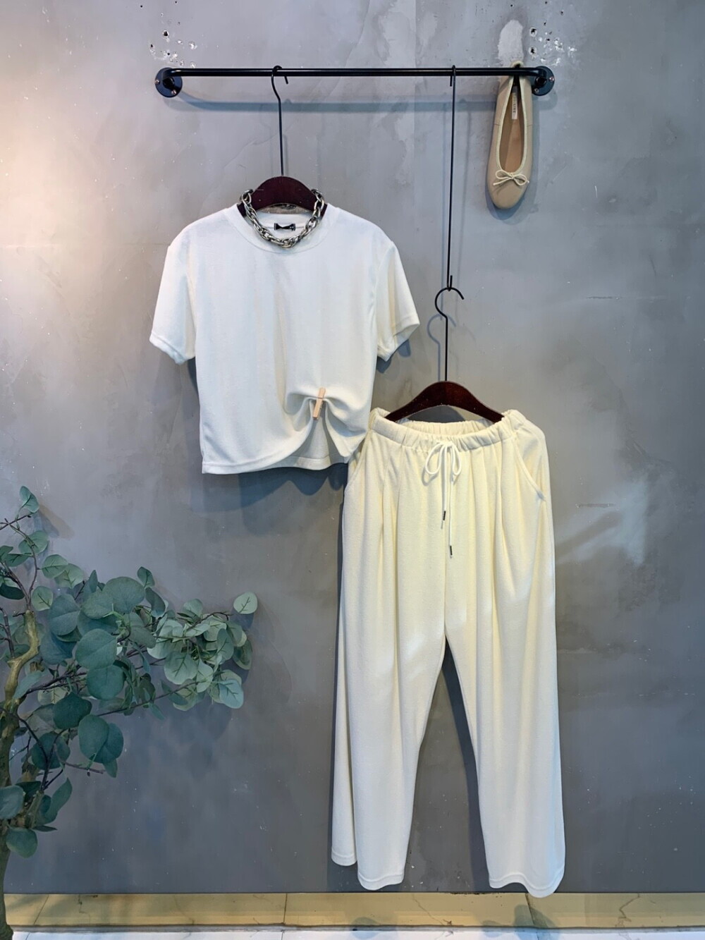 제조자 씨샵인더룸 씨샵인더룸 / (봄신상 무료배송)테미 테리 타올 반팔 티셔츠 핀턱 와이드 팬츠 세트 3color