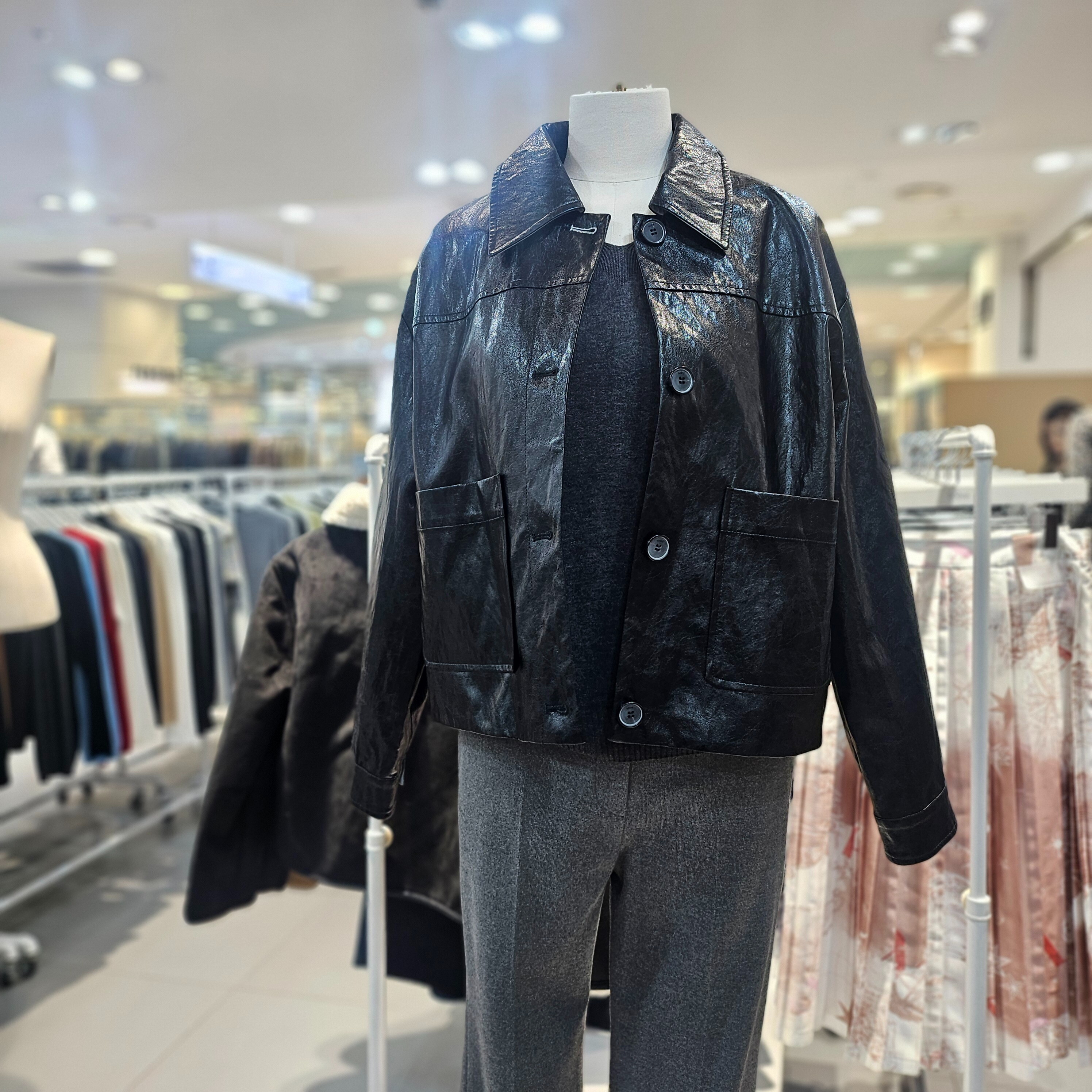 르샵 [르샵]리에떼)카라 숏 버튼 레더 자켓(U1F32LJK010)BP