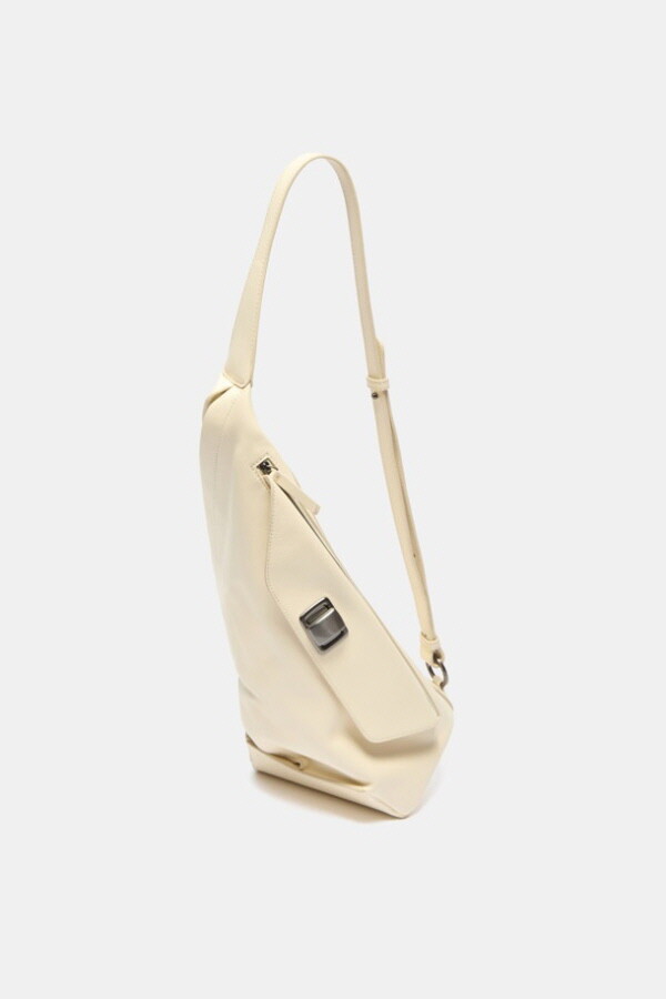 쿠론(아울렛) 롯데아울렛의왕  파사드 비쥬 Facade Bijou  숄더백 17  RCBSX25141IVD