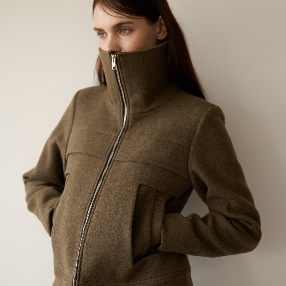 프릭스 바이 김태훈 [프릭스] High-neck Wool Blending Zip-Up Crop Jumper_Melange-Khaki