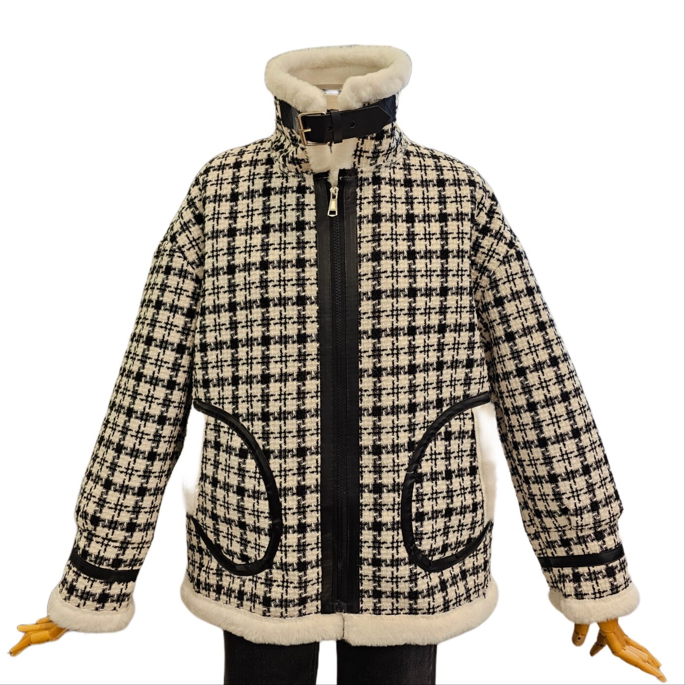 상세참조 모노앤 밀키 넥워모점퍼MWE10PJ200