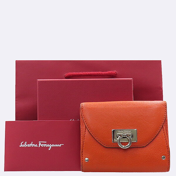 페라가모 고이비토 중고명품 - 페라가모 간치니 은장 반지갑 - K1741FE