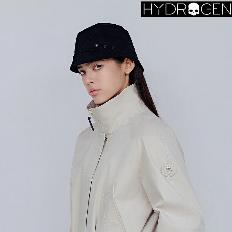 상세페이지 참조 에이케이몰(노쿠폰) [AK수원점] [하이드로겐] 스컬 여성 26년 봄 신상 유니크 햇 모자 H21F1CP110 BK