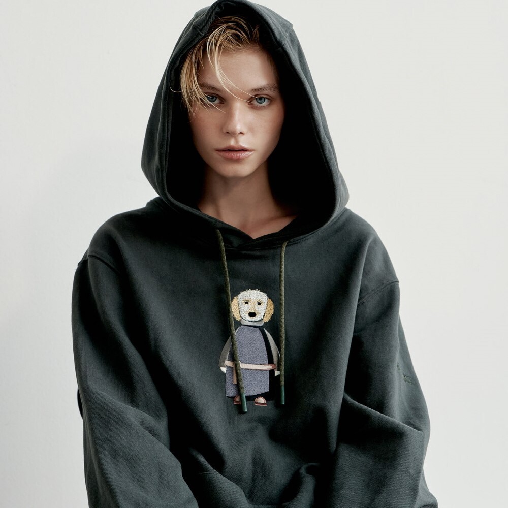 프릭스 바이 김태훈 [프릭스] Dog Embroidery Unisex Cotton Zurry Hooded Sweatshirt_Charcoal