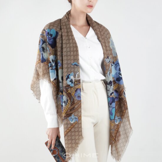 (국내당일출고) 구찌스카프 쉬폰 스퀘어 플라워 (140cmX140cm) 508797 택1