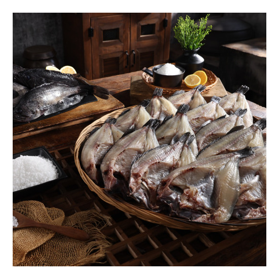 [우리씨푸드]특대사이즈 국내산 반건조 우럭 300gX7미, 총 2.1kg