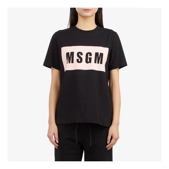 [MSGM] 여성 박스 로고 반팔티 블랙 MGM22FRTS304BK