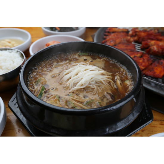 [황토집숯불닭갈비] 된장소면