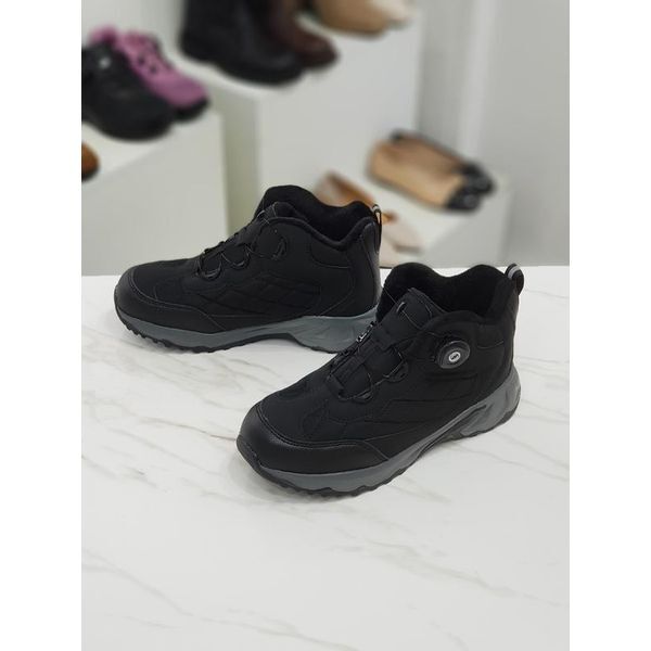 주식회사 셀러허브_오프라인2 한슈 [하프클럽/한슈]HANSHOE 세이브존09 스티치 다이얼끈 기모 스니커즈 5cm SGHS25CK777vk