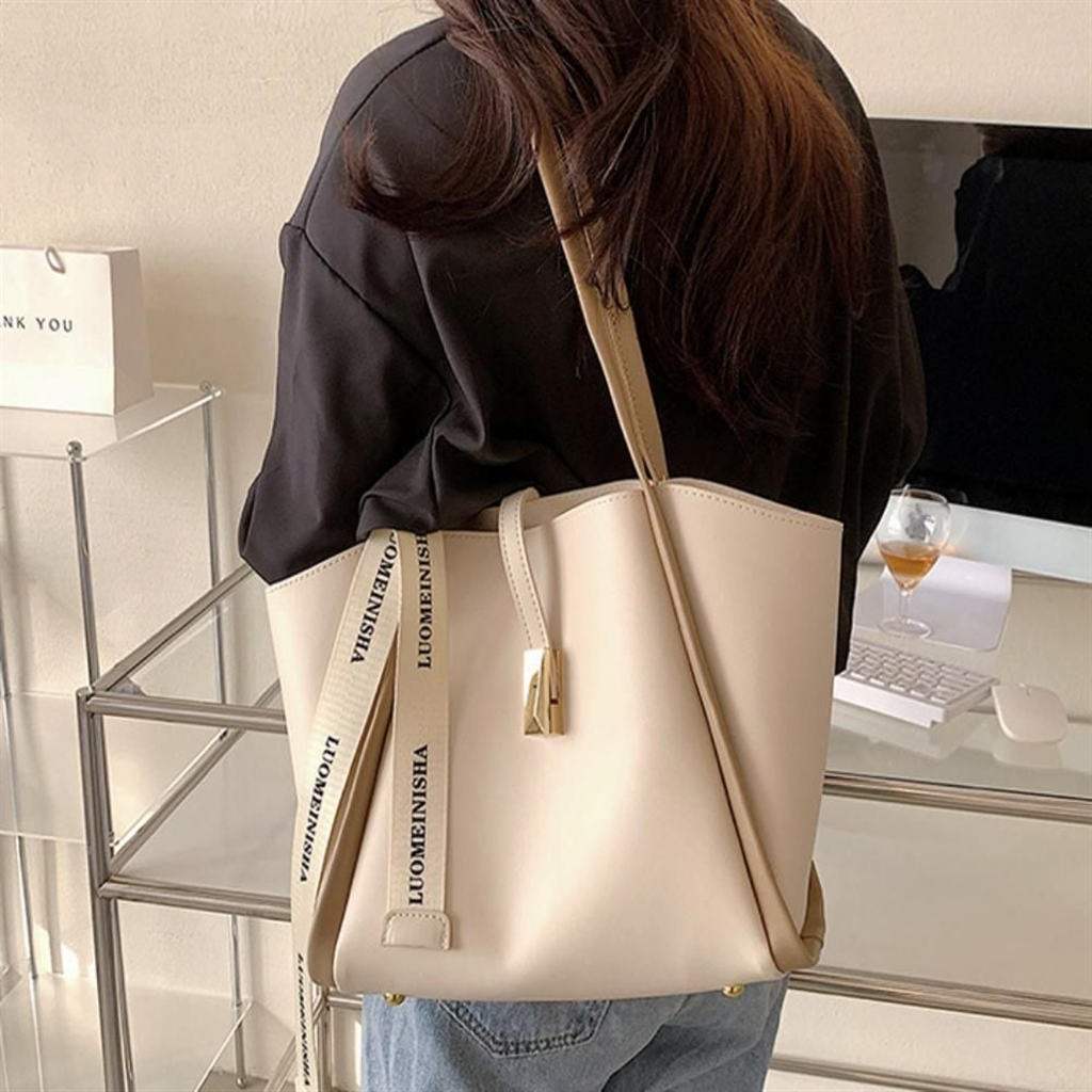 엄지척 퍼블리 숄더백 여성숄더백 숄더백가방 데일리숄더백 여성데일리백