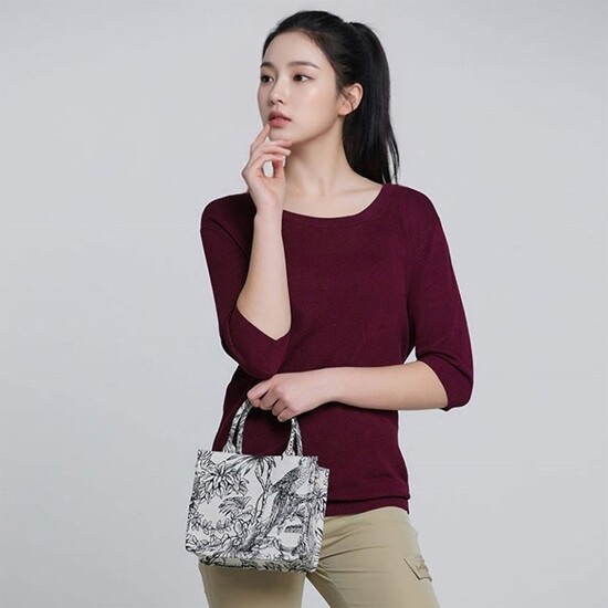 이동수골프(레저) 럭스골프 여성 클래식 라운드넥 반팔 니트 셔츠 LX21SNT4W_BUR