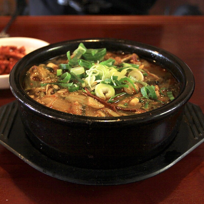 그린한컵 (그린한컵)국내산등뼈 한우육수와 고기가득 시래기 해장국 밀키트 1300g 4팩