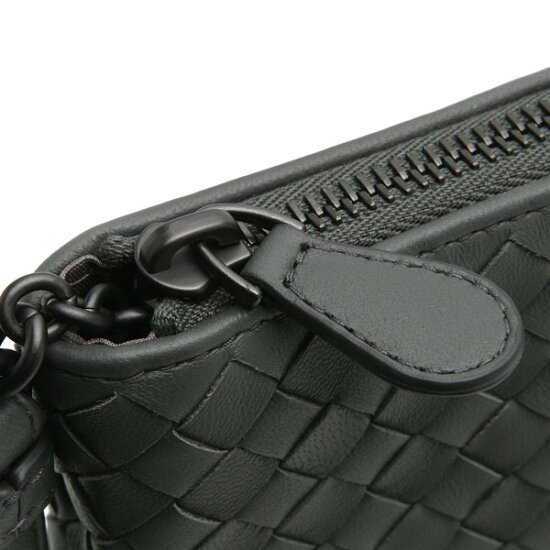 BOTTEGA VENETA 스트랩 클러치백 (442242 V001O 1000/4014/8522/2006)