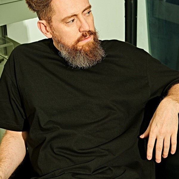 상세페이지 참고 베러댄88 [베러댄88]베러댄88 M1892BB 카타니아 오버핏 무지 반팔티셔츠 밴타블랙