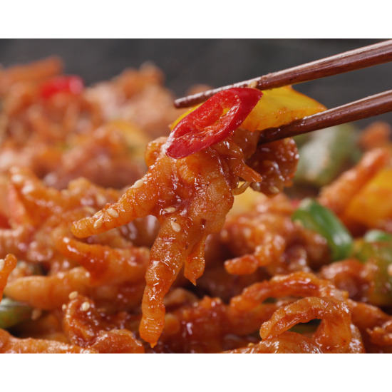 [위즈인터내셔널]직화구이 무뼈 닭발 9팩 (팩당 150g, 총 1.35kg)