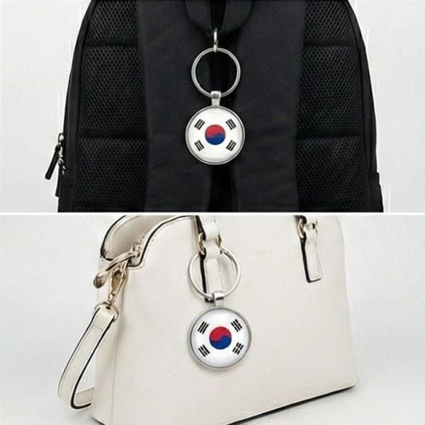 알티피아 [하프클럽/알티피아]열쇠고리 태극기 키링 메탈 키홀더 선물 기념품 현충일 코리아굿즈 개천절 여행 대한민국굿즈 국경일