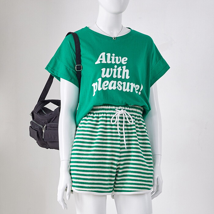 올리비에클로짓(OLIVIERs CLOSET) [한정수량/특가][올리비에스클로젯] 얼라이브 나염 캡소매 티셔츠_O2406TS164B_M